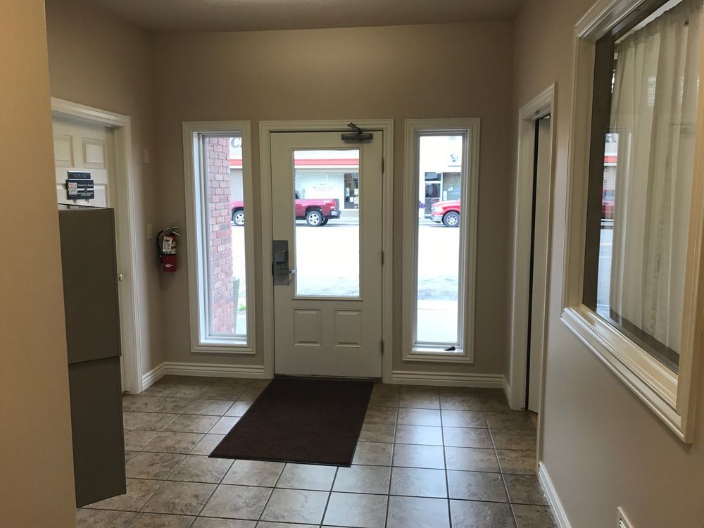Rigby Office Plaza: 152 E Main St, Rigby, ID 83442